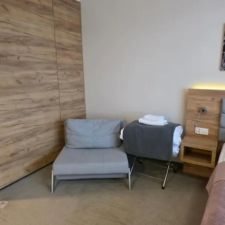 Czarna Gora 215 3* Siena